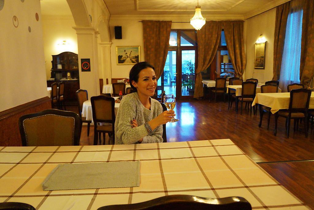Hotel Ugostiteljski Objekat Karibo Sombor Exteriér fotografie
